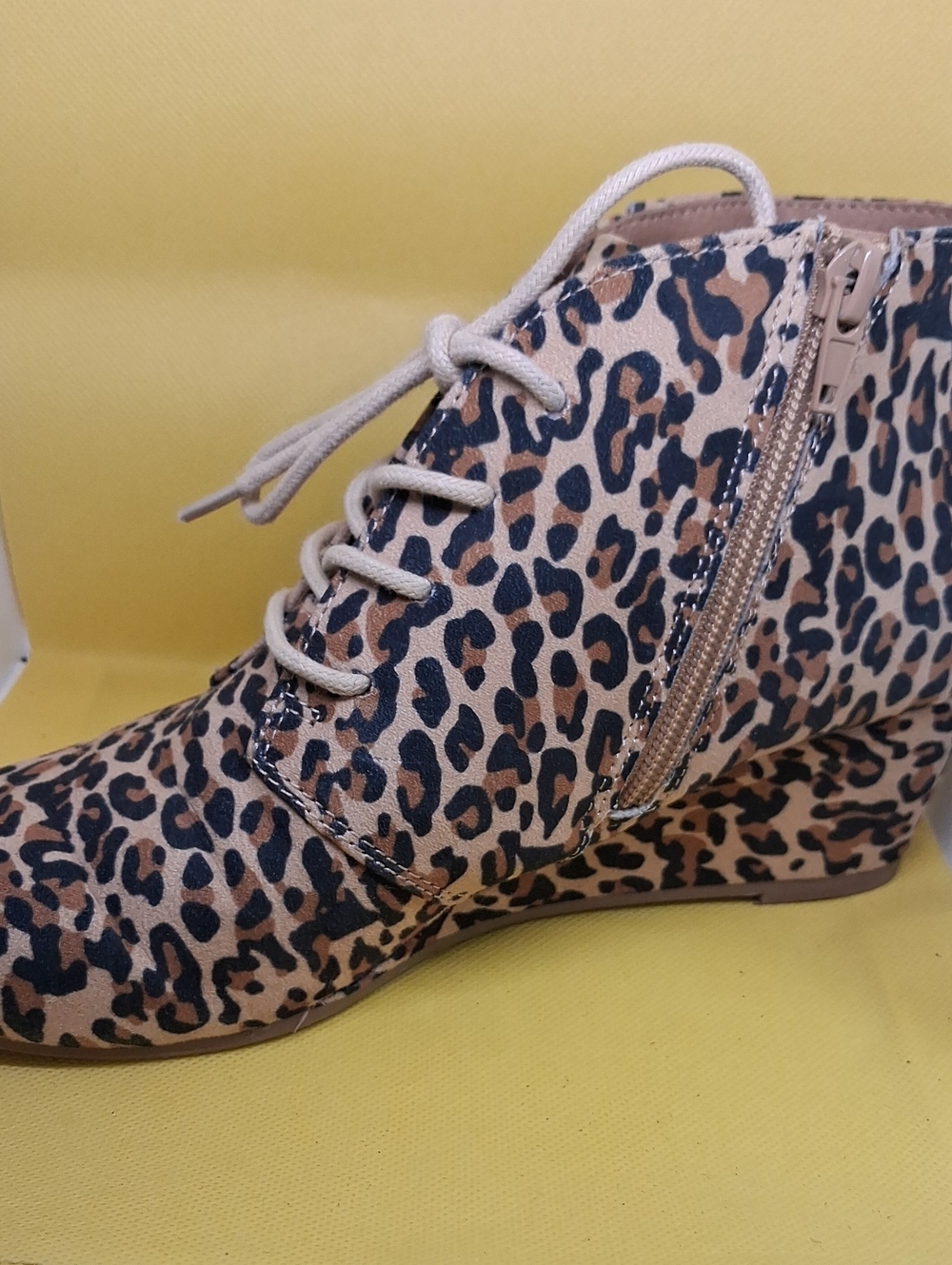 Leopard Print Dolce Vita. Size 7. Lot#S11